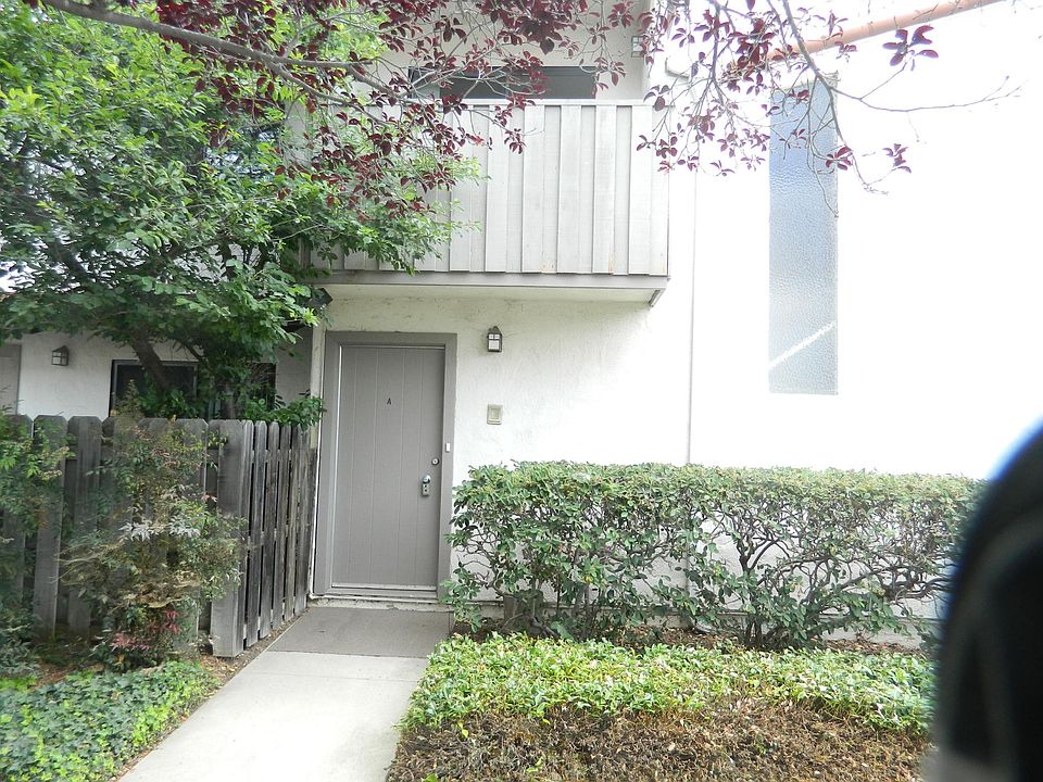 1st image of 172 Kingston Ave