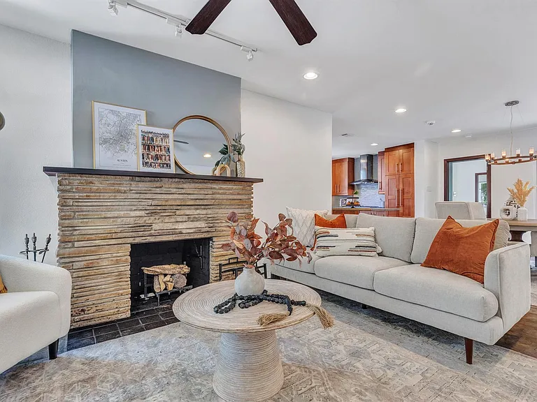 1208 Fairwood Rd — Photo 24