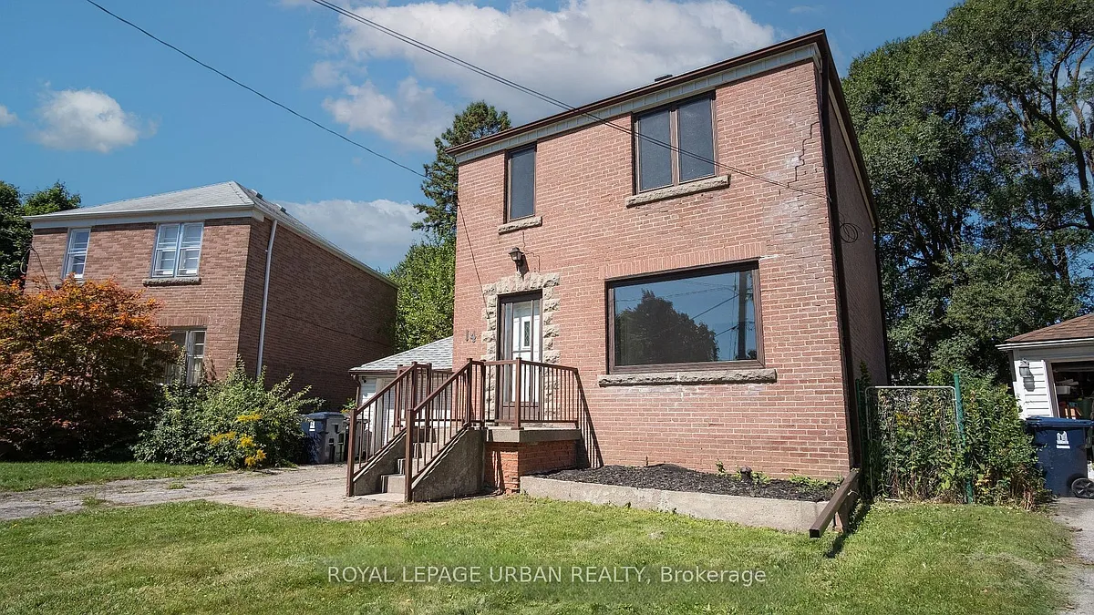 Building Photo - 14 Camrose Cres
