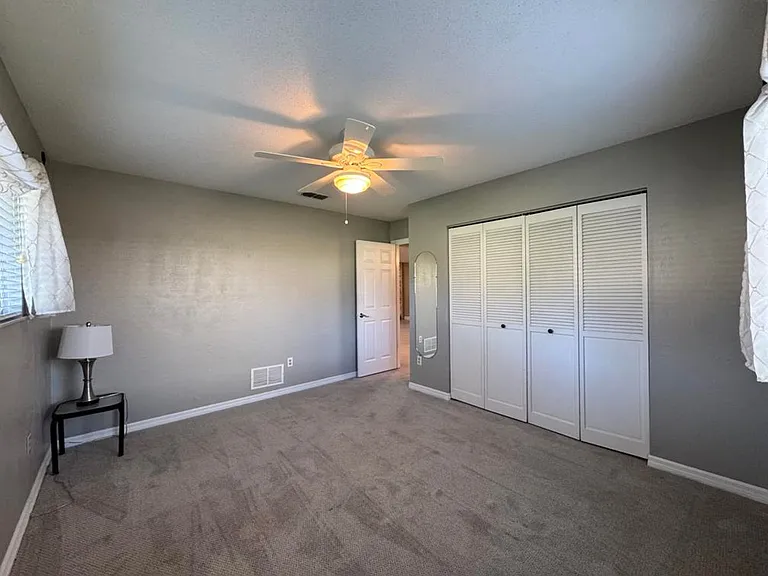 653 Pelican Bay Dr — Photo 23