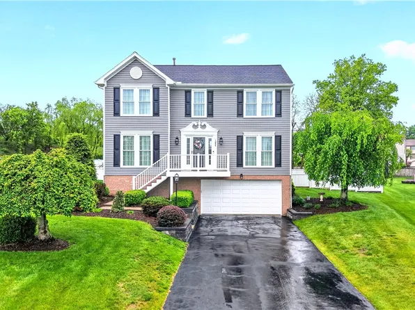 1254 Barnstaple Dr, South Park, PA 15129