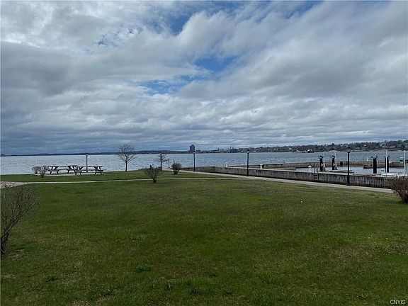 3rd image of 12 Dockside Dr #12