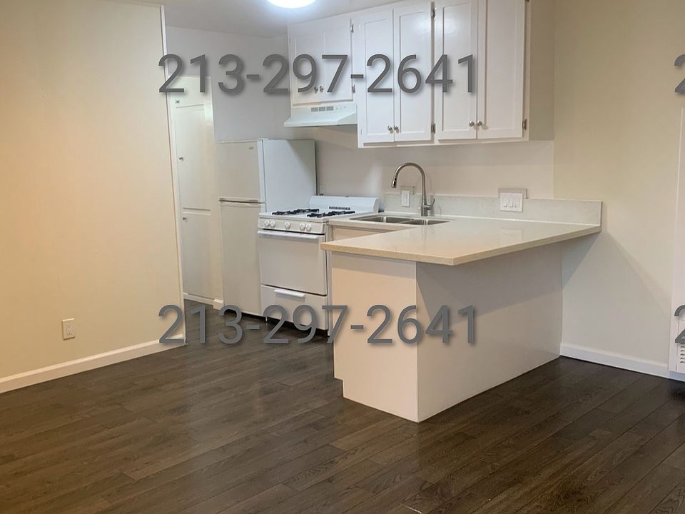 1st image of 1429 N Kenmore Ave #3