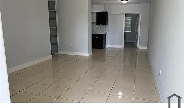 1501 NW 60th Ave #3