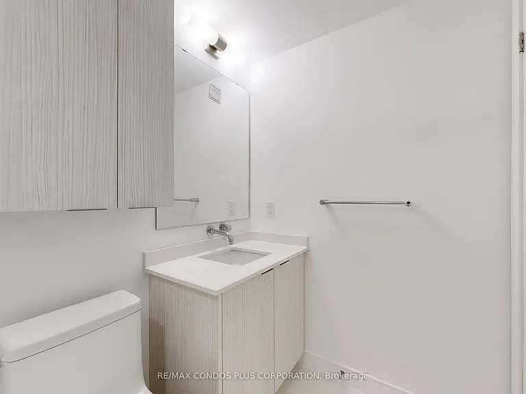 170 Clonmore Dr #5 — Photo 21