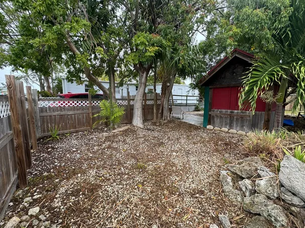 25 El Monte Ln, Key West, FL 33040