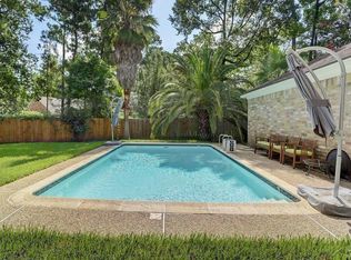 67 Rockridge Dr, Spring, TX 77381