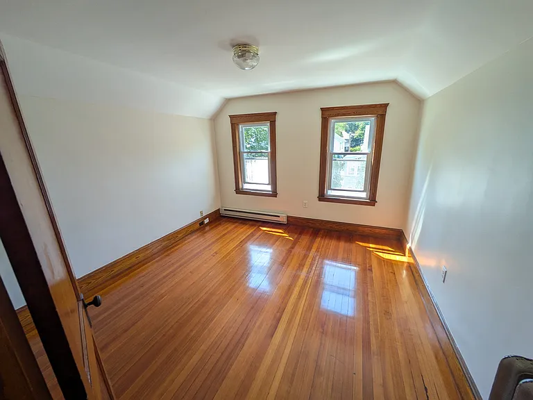 47 Springfield St #2F — Photo 3