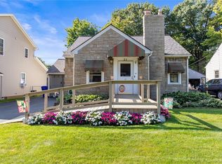 51 Sparling Dr, Rochester, NY 14616