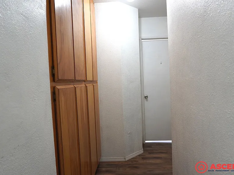 2661 Sunny Lane — Photo 10