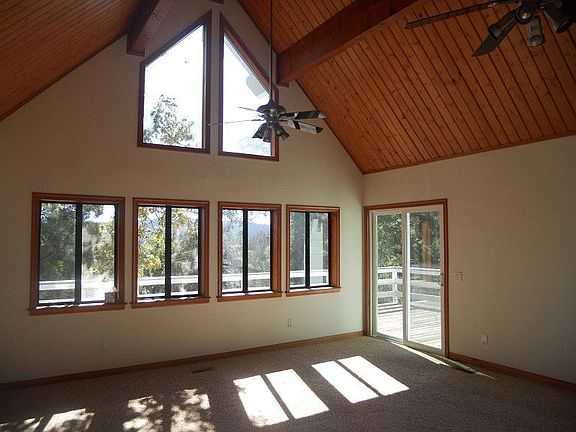 2nd image of 27271 Bernina Dr