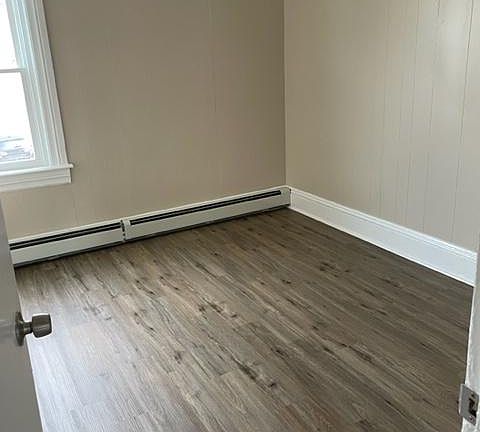 2nd image of 3 Social St #2R