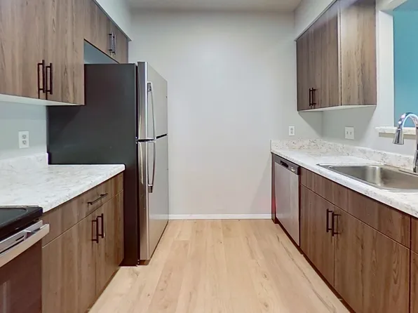 3278 North Dousman St., 3278 N Dousman St #204, Milwaukee, WI 53212