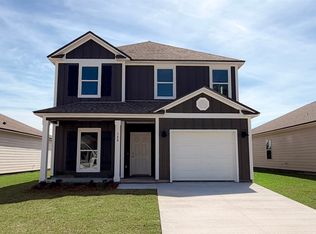 188 Needle Thrush Cir, Crawfordville, FL 32327