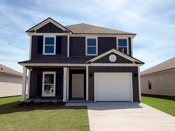 188 Needle Thrush Cir, Crawfordville, FL 32327