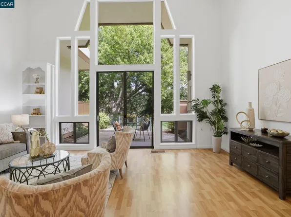 1252 Singingwood Ct APT 3, Walnut Creek, CA 94595