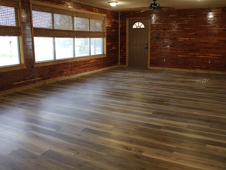 22240 N Highway 281 — Photo 15