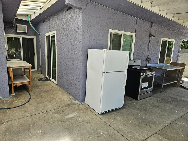 3823 Daleview Ave — Photo 15