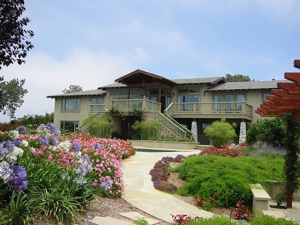 1st image of 2611 Crown Crest Ln