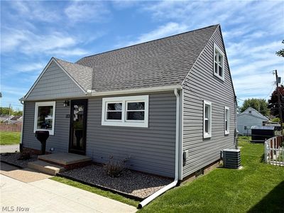 1528 34th St NE, Canton, OH, 44714