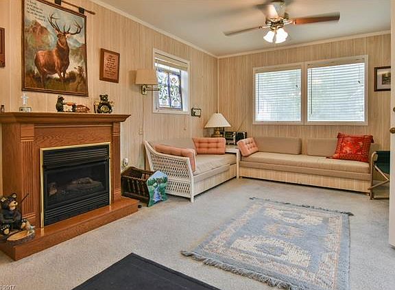 3rd image of 174 Summer Place Dr