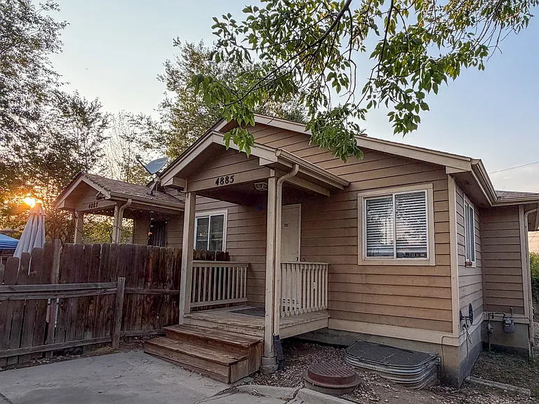 4885 Morrison Rd — Photo 1