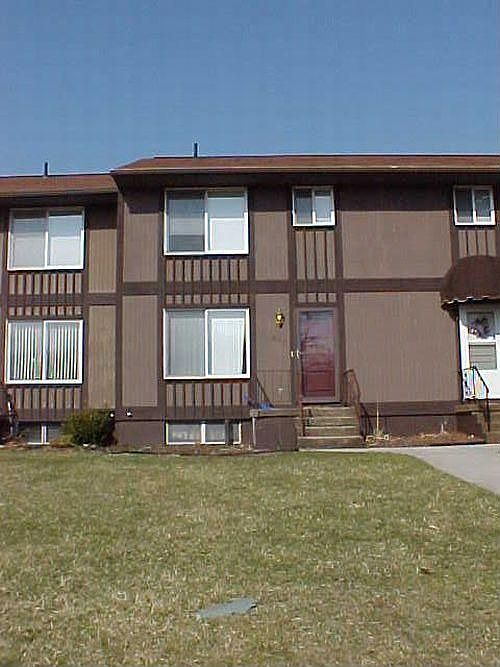 2nd image of 602 N Terrace Dr