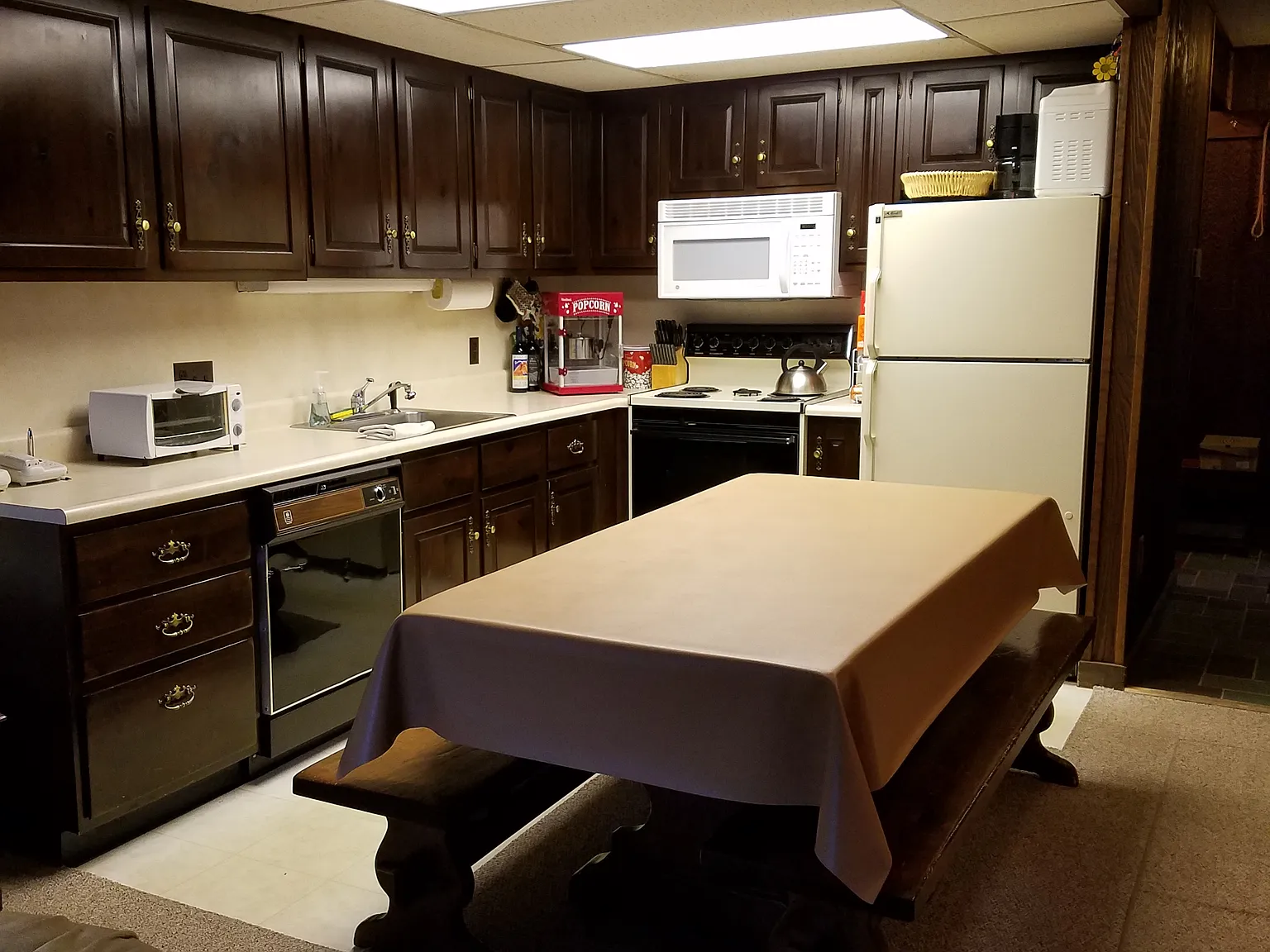 2 bed, 2.5 bath, 1400 sqft, $2,900 — Photo 3