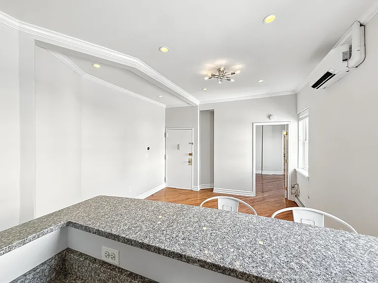 510 Palisade Ave #4L — Photo 12