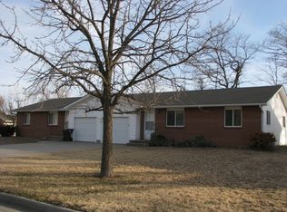 703 W Hayes St, McPherson, KS 67460