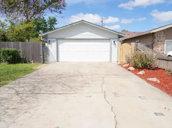 5752 Oakwood Dr, Linda, CA 95901