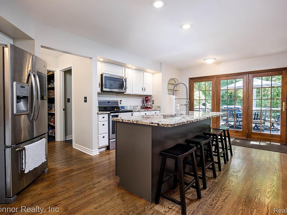 3239 Turnberry, photo 11