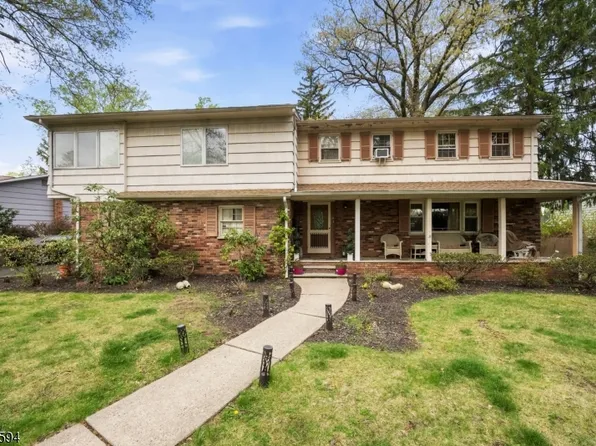 14 Hepworth Pl, West Orange Twp., NJ 07052