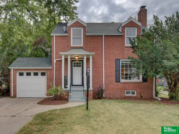 407 S 49th St, Omaha, NE 68132