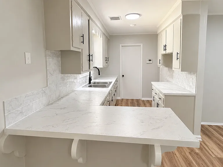 4953 Rosehaven Dr — Photo 4