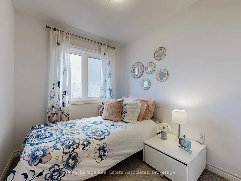 461 Blackburn Dr #40 — Photo 27