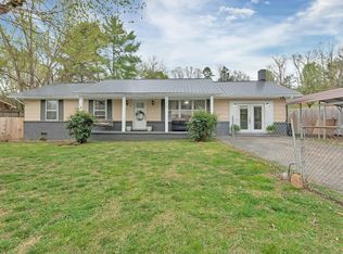 1277 Sunrise Dr, Newport, TN 37821