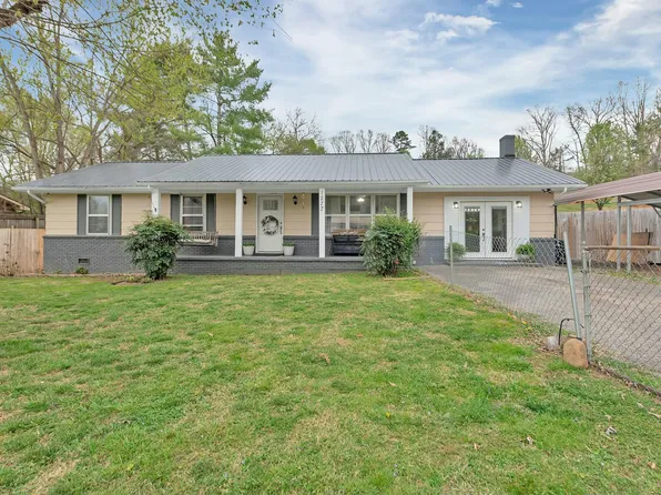 1277 Sunrise Dr, Newport, TN 37821