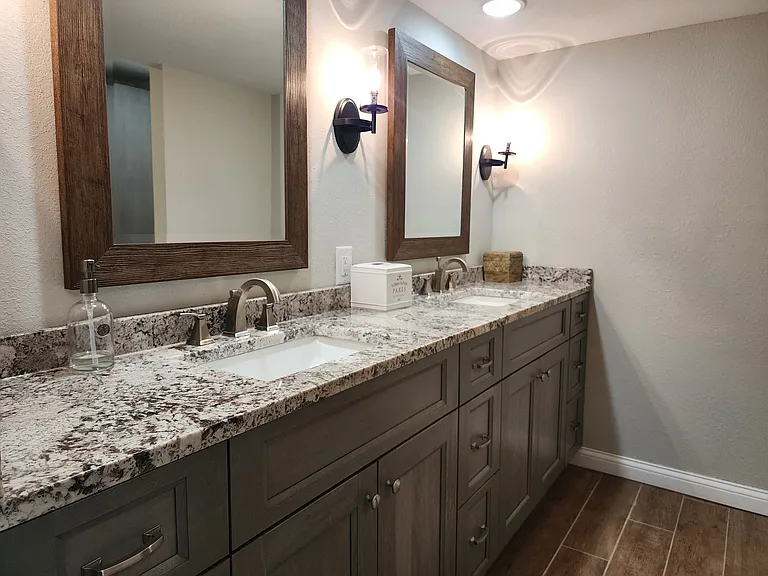 2302 Sherwood Dr — Photo 36