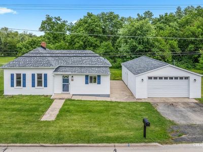 819 S Ottawa St, Earlville, IL, 60518