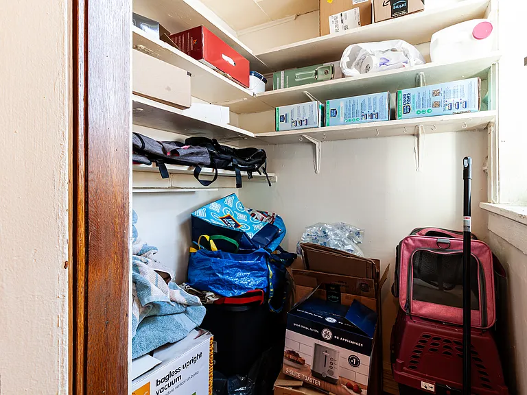 3324 N Clark St #3 — Photo 6