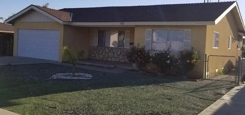 2 bed, 1.5 bath, 1109 sqft, $1,950 — Photo 2