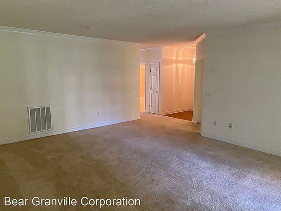 2nd image of 635 Hazeltine Ct
