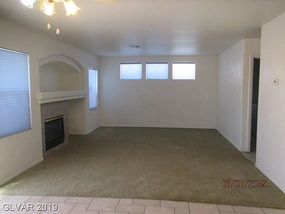 3rd image of 8053 Greenbush Dr