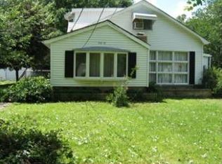 3010 N 53rd St, Kansas City, KS 66104