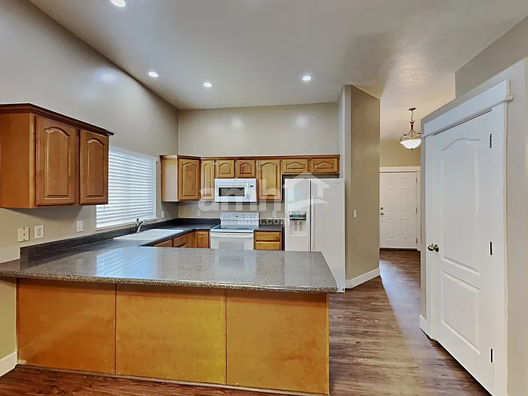76 Lake View Terrace Rd #6 — Photo 3