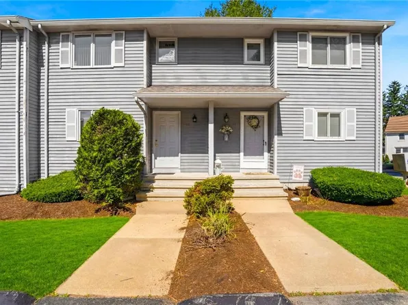479 Providence St APT C5, Warwick, RI 02886