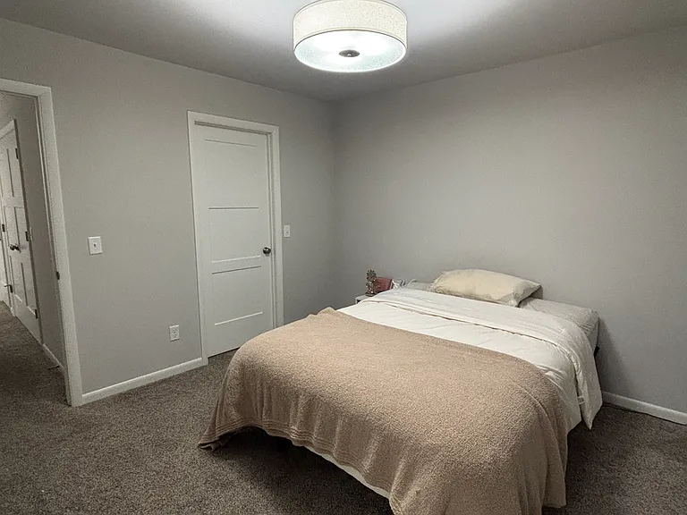 2504 Spark St — Photo 12