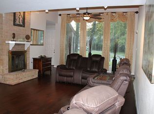 6703 Campden Dr, Spring, TX 77379