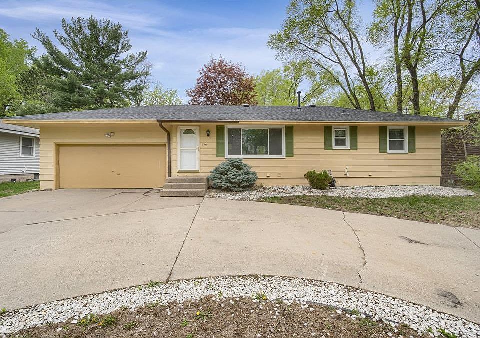 1st image of 7516 Arthur St NE